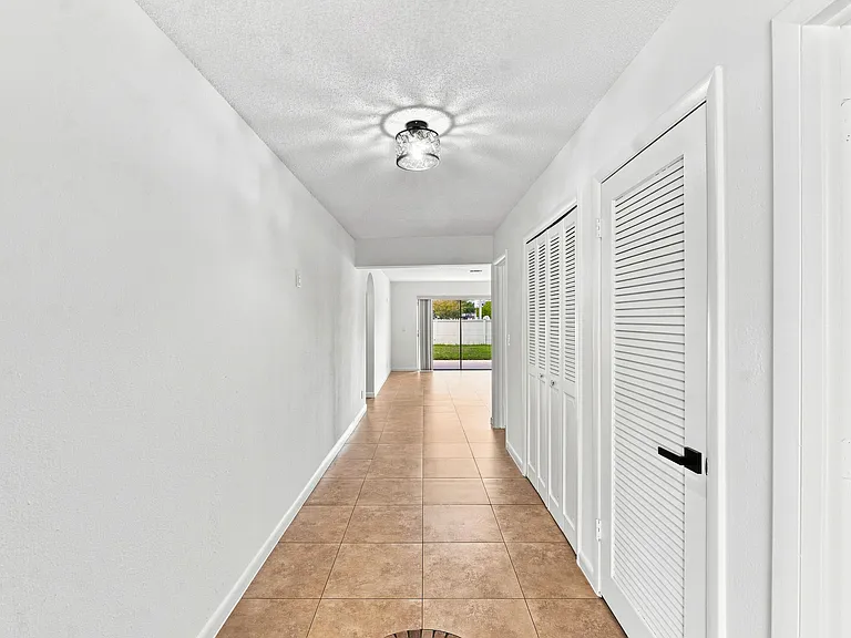 3310 NW 90th Ave #N — Photo 4
