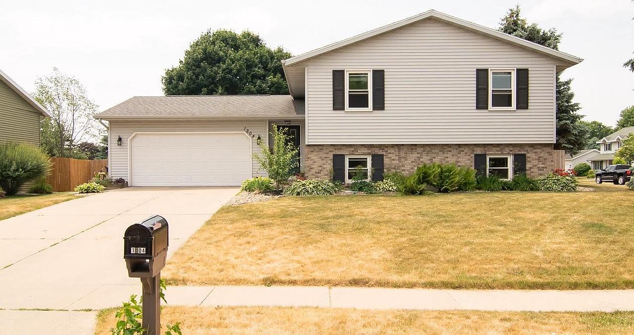 1204 Centennial Parkway, Waunakee, WI 53597 MLS 1958298 Zillow