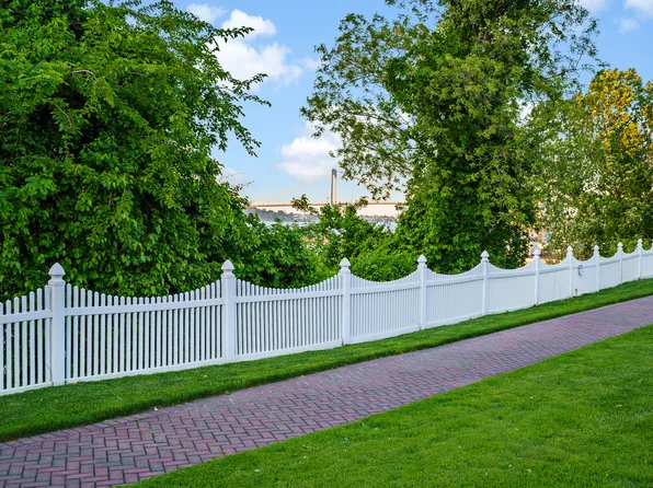 3-17 Endeavor Place image 13 of 21