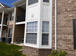 1757 Bellmeadow Dr APT 101, Lancaster, OH 43130