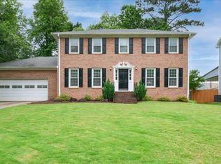 170 Carriage Station Cir, Roswell, GA 30075