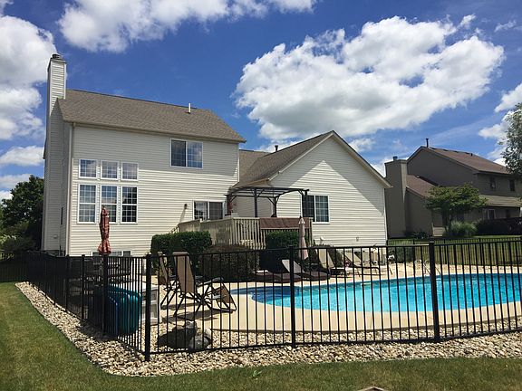 4th image of 4902 Squaw Valley Dr
