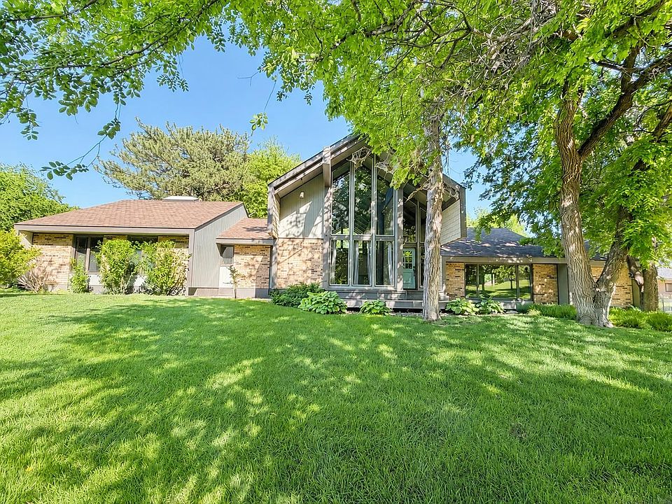 1st image of 1501 Oakhill Cir