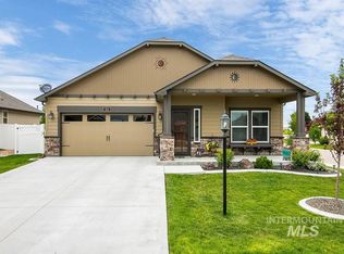 504 W Briar Hl, Nampa, ID 83686