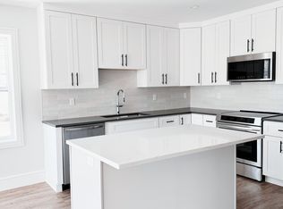 1000 Washington St #201, Dedham, MA 02026
