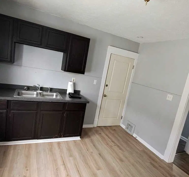 11501 Lardet Ave #2