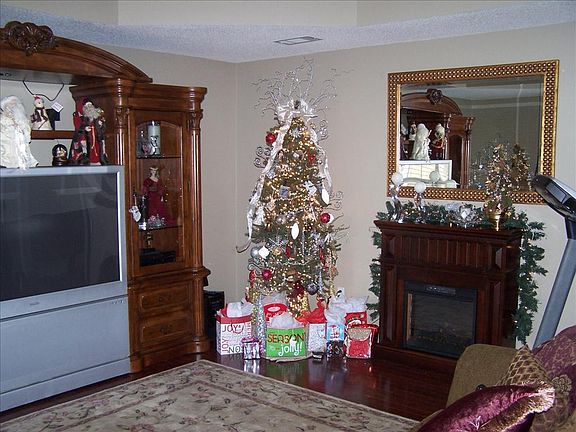 another living room view