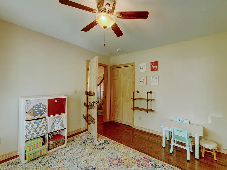 370 Kelhi Ct — Photo 21