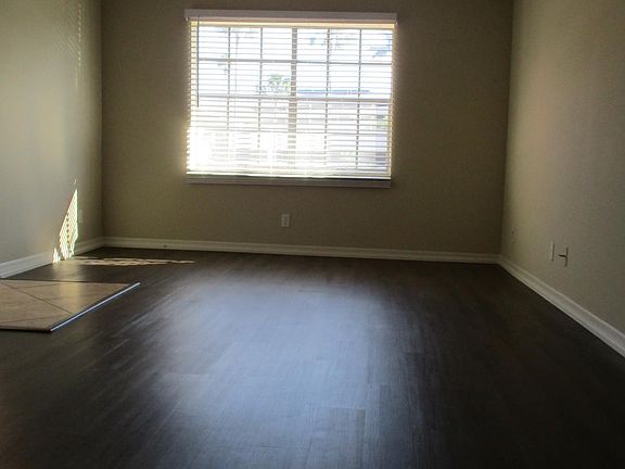 3rd image of 20 Davis Blvd APT 205