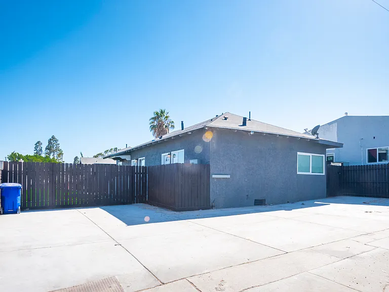 3514 Ocean View Blvd #1 — Photo 12