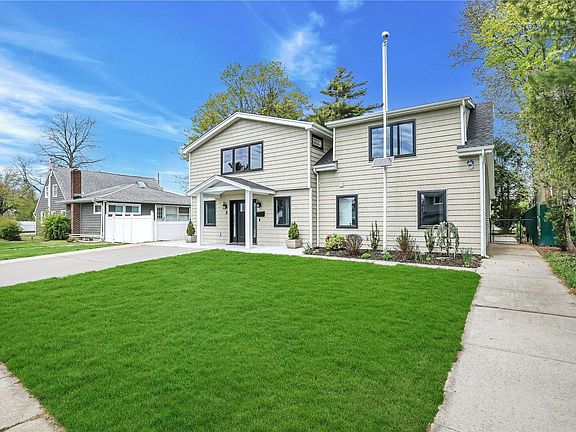 2nd image of 5 Fisher Ln