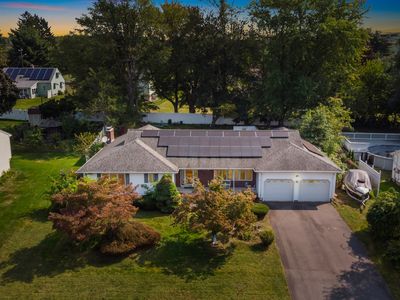 32 Pezzente Ln, East Hartford, CT, 06108