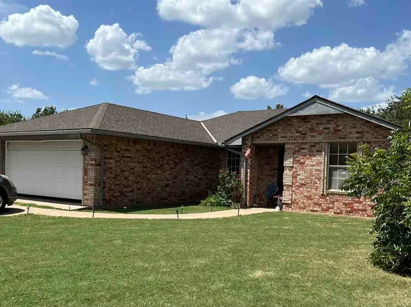 6211 NW Elm Ave, Lawton, OK 73505