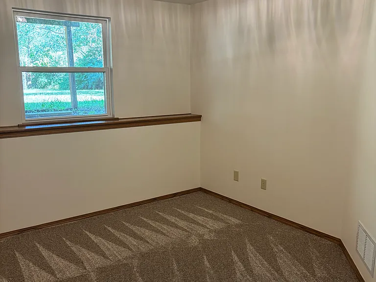 4172 N Oliver St — Photo 28