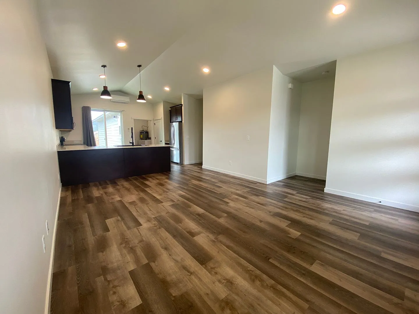 3 Bed, 3 Bath Beautiful Home! — Photo 4
