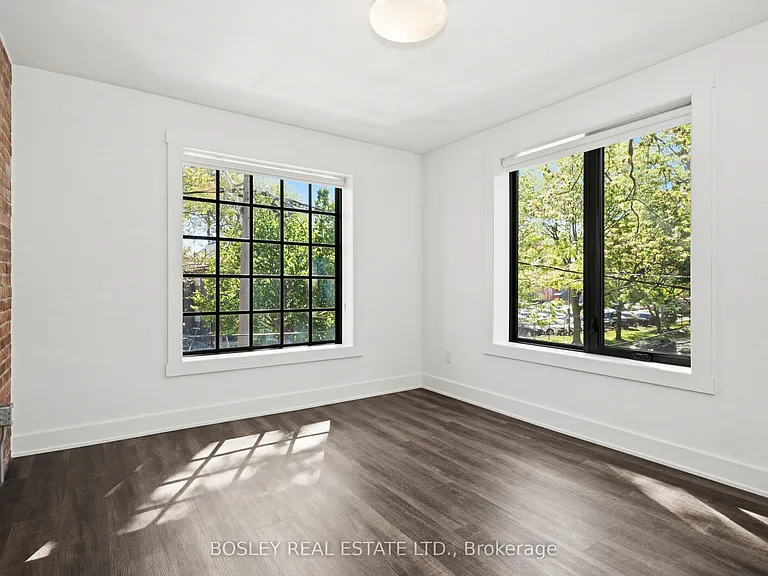 334 Gladstone Ave #2 — Photo 11