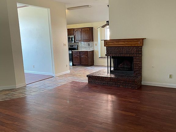 4th image of 112 Pullman Pl