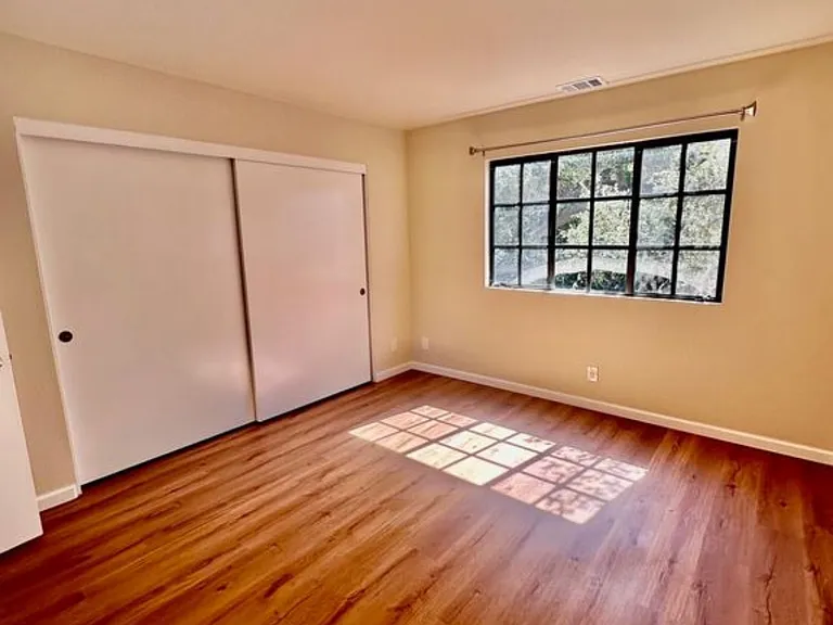 159 Chapel St — Photo 6
