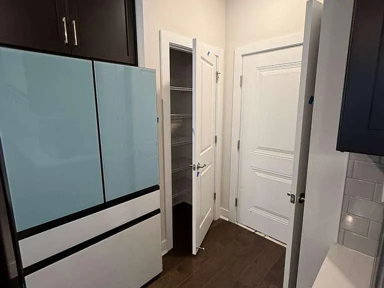 704 Peony Ln — Photo 32