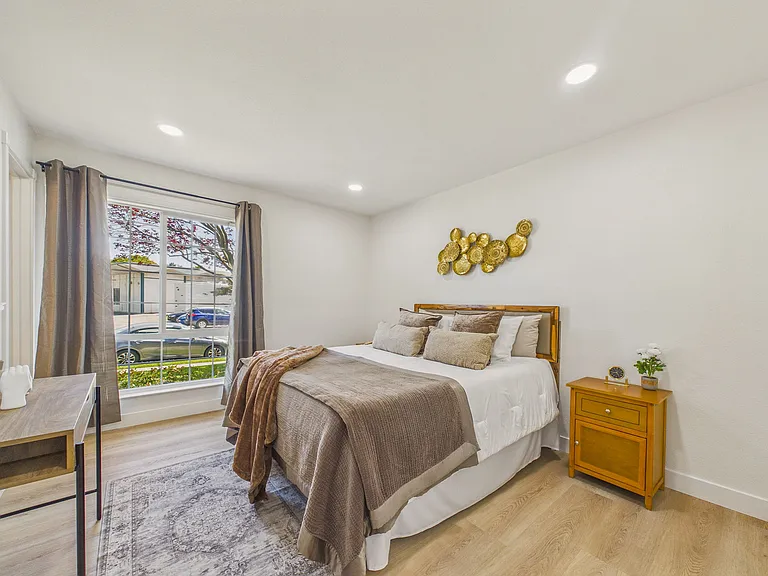 7425 Brighton Dr — Photo 26