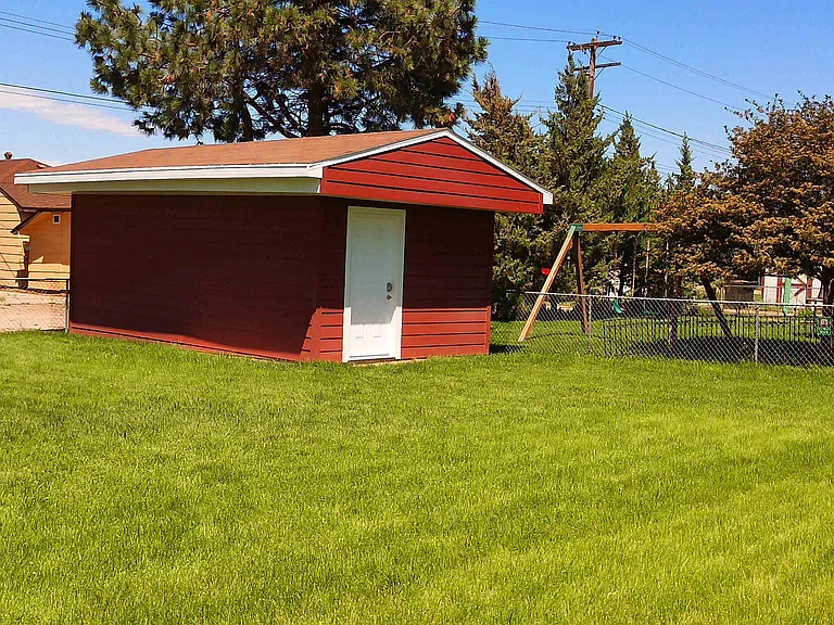 1711 Short St — Photo 22
