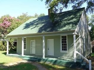 28 E Kimble St, Newnan, GA 30263