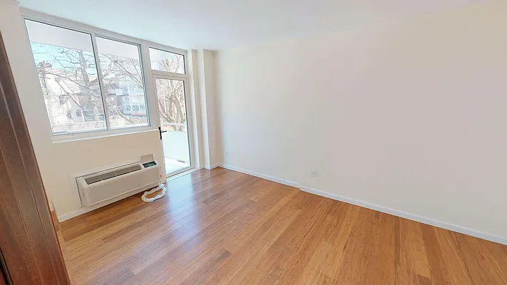Rented by Metro Garden Realty NYC | media 41