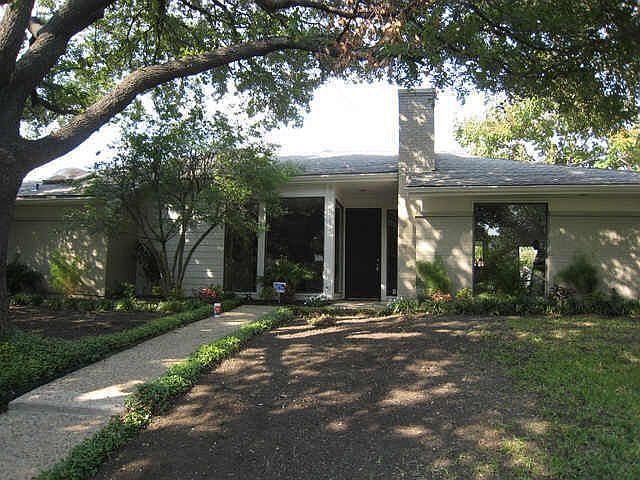 1st image of 7133 Crooked Oak Dr