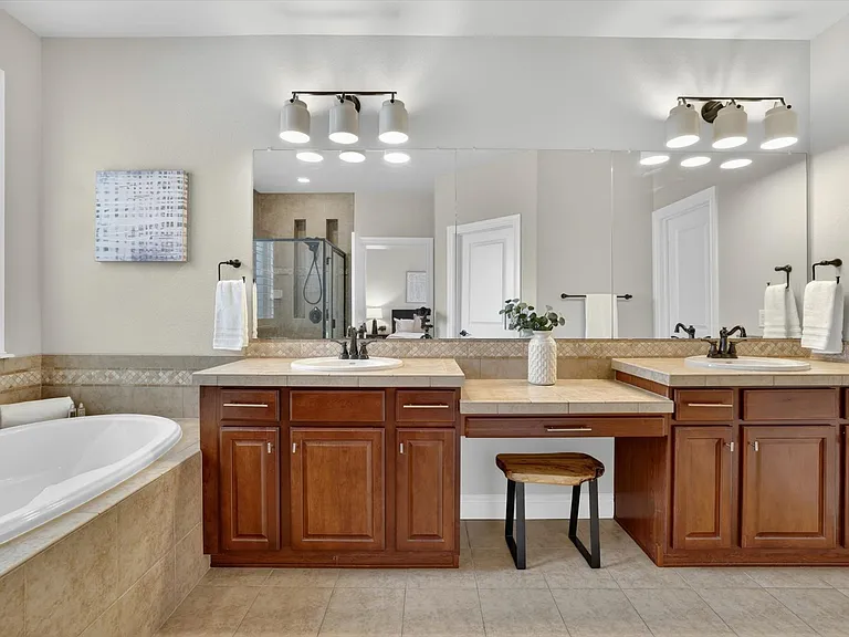 10126 Ridgegate Cir — Photo 27