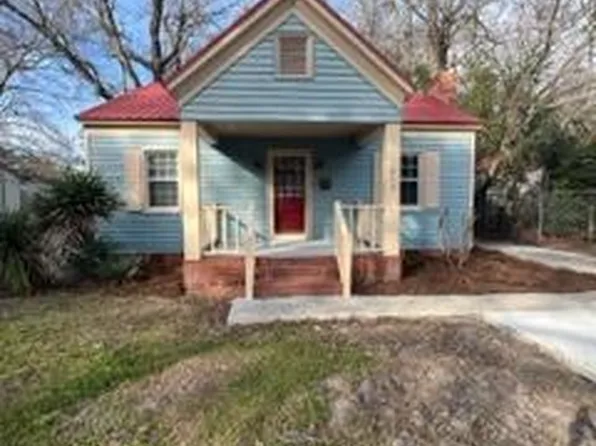 215 S Carolina Dr, Florence, SC 29501