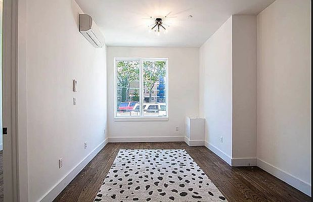 1st image of 190 Scholes St APT 1R