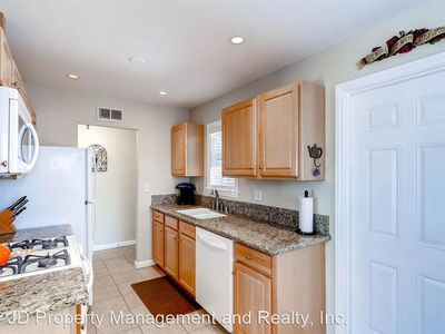 9571 Lutheran Way, Santee, CA, 92071