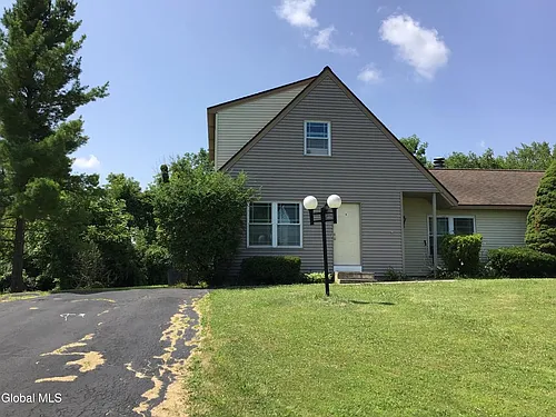 52 Sage Rd #B Photo 1