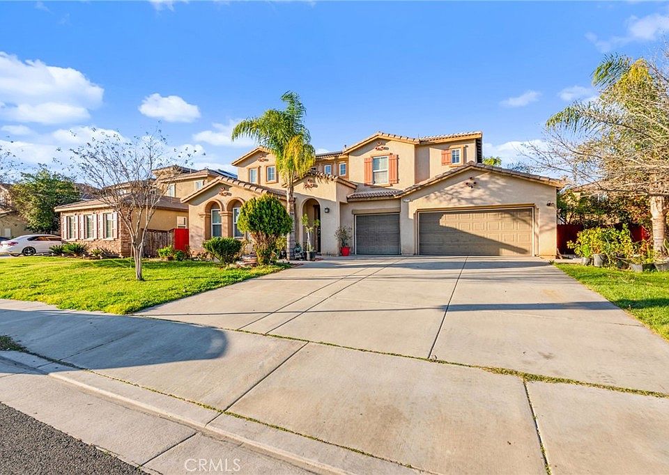 1st image of 25444 Delphinium Ave