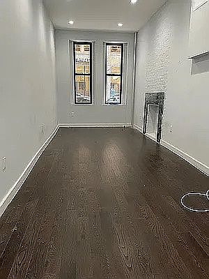 2nd image of 100 Charlton St #40