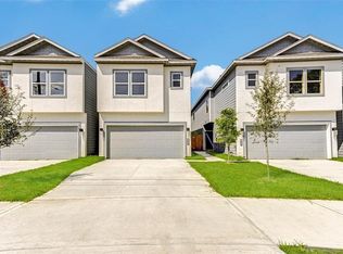 2017 Harlem St, Houston, TX 77020