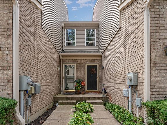 2nd image of 3853 Thorngate Dr