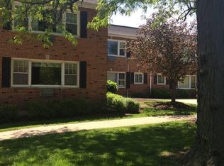 170 E Elmhurst Avenue #FL 2ND, Elmhurst, IL 60126