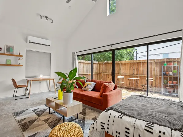 2111 E 8th St #Adu, Austin, TX 78702