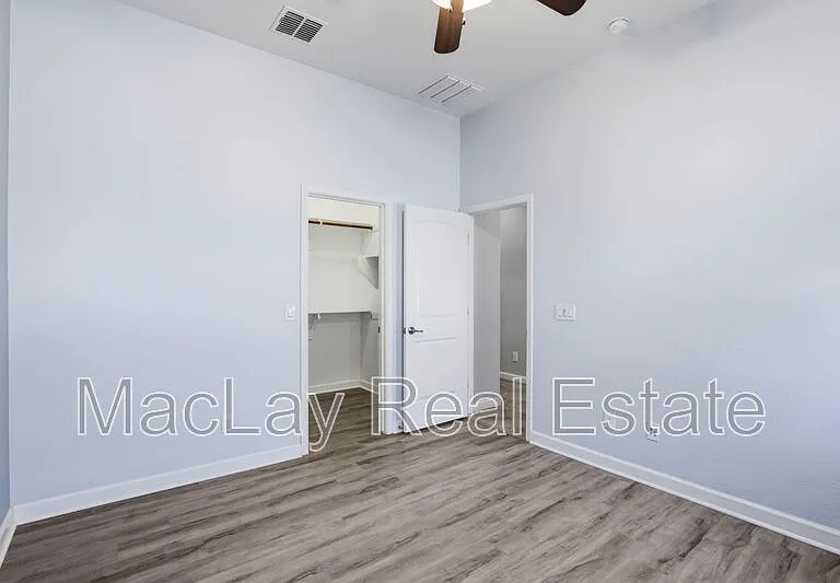 1142 E Bajor St — Photo 32