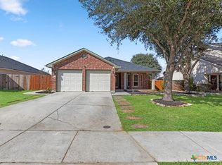 416 Roadrunner Ave, New Braunfels, TX 78130