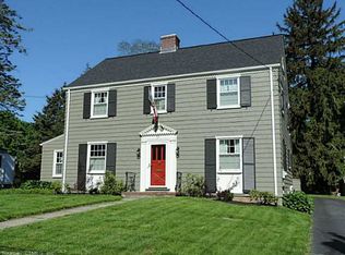 37 Bonny View Rd, West Hartford, CT 06107