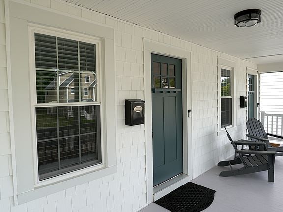 2nd image of 18 Marshall St #1