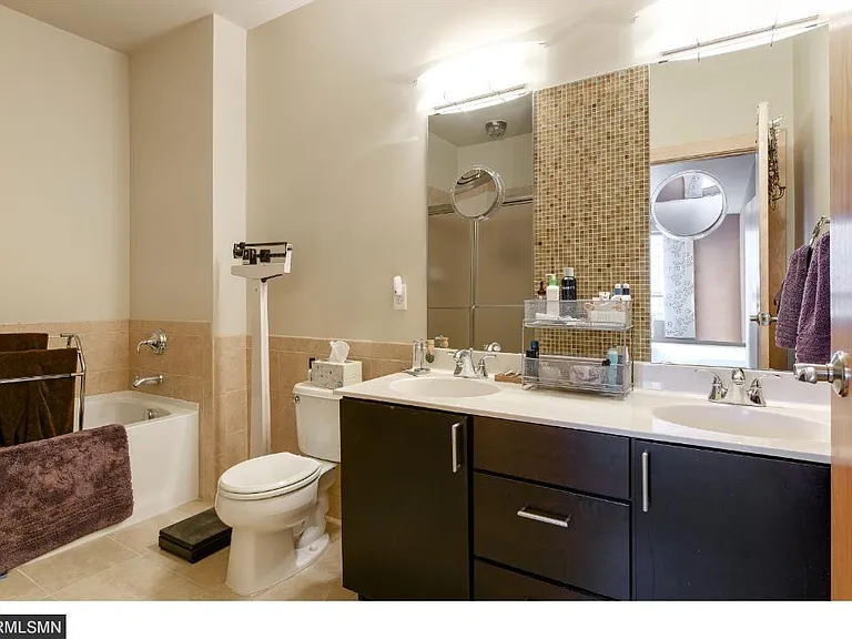 521 2nd St SE #306 — Photo 12