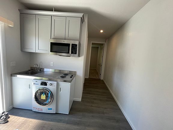 4th image of 15358 Red Fox Dr #2
