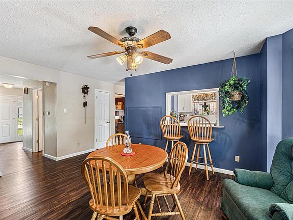 5th image of 2713 Bloomfield Dr