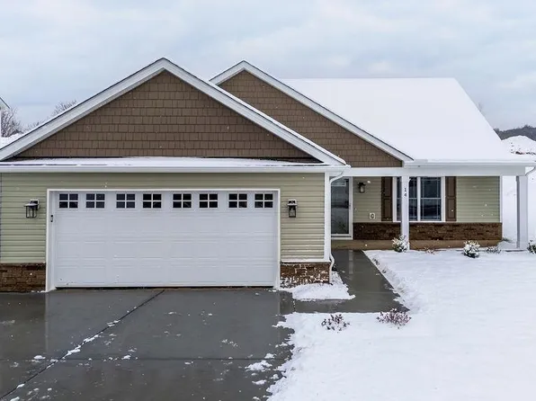 14 Stuart James Ct, Waynesboro, VA 22980