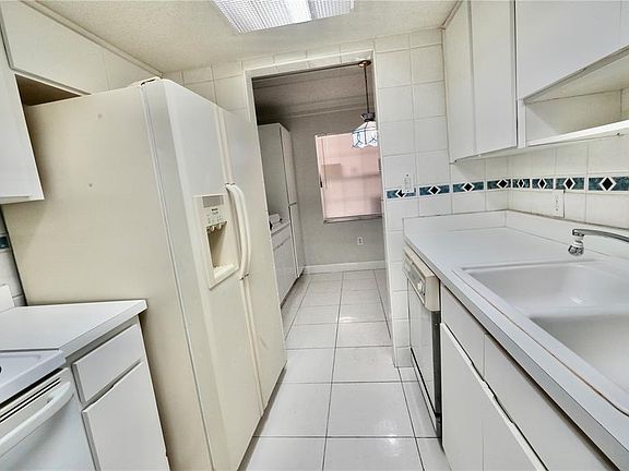 4th image of 4718 CHRISTA COURT #317