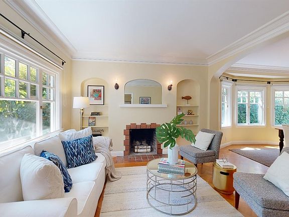 2nd image of 15 Karl Ave
