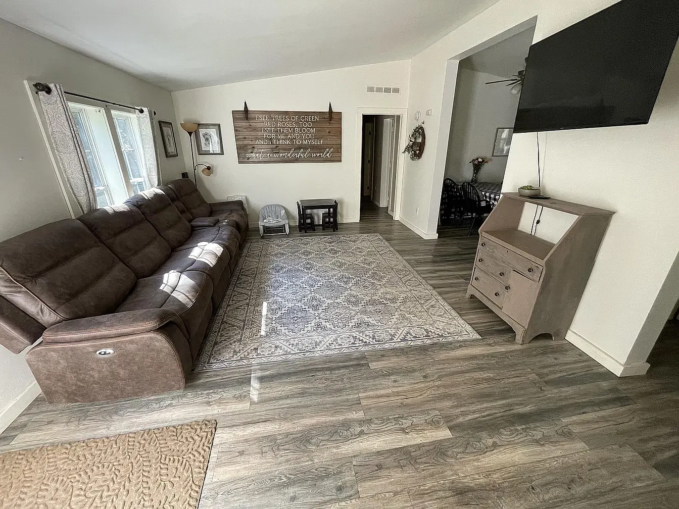 2 bed, 1120 sqft, $2,000 — Photo 3